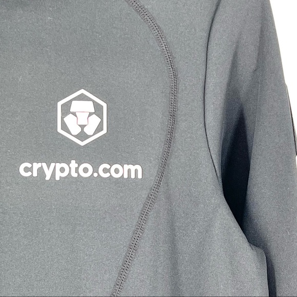 Ashton Martin Men's Lifestyle Tech Hoody with Crypto.com Logo - Picture 4 of 8